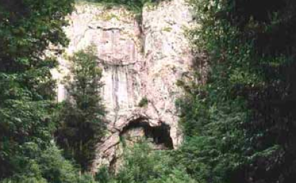 Jeskyně Býčí skála u Křtin